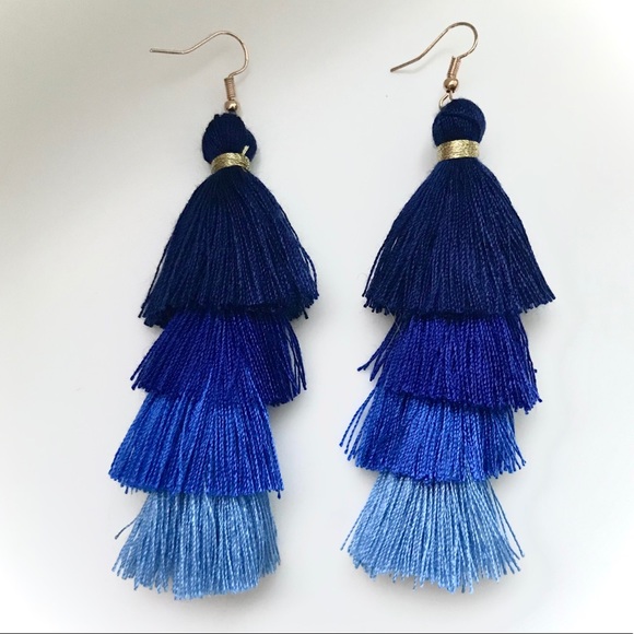 “Mi Amor” Layered Tassel Fringe Cute Boho Earring - Picture 3 of 7